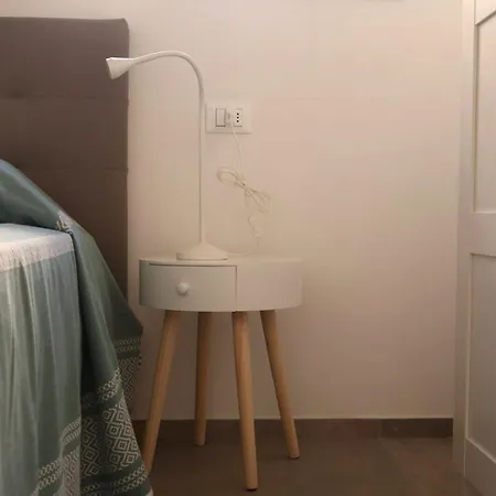 Lavalehouse Nyaraló