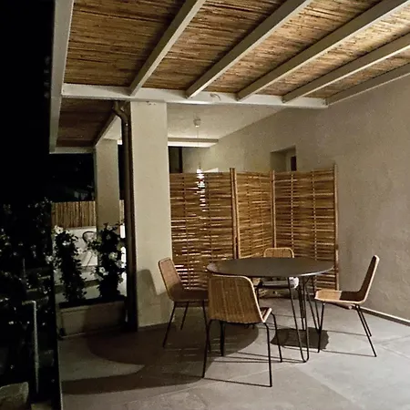 Lavalehouse