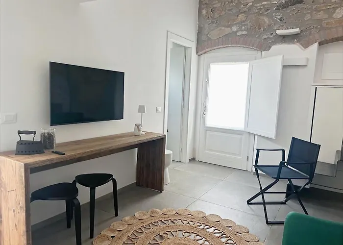 Lavalehouse * Marina di Campo