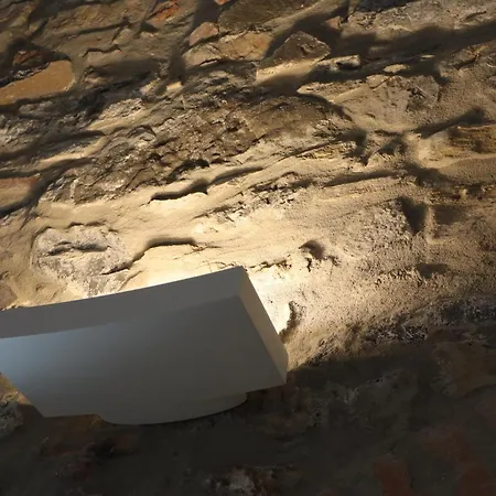 Lavalehouse * 坎普码港